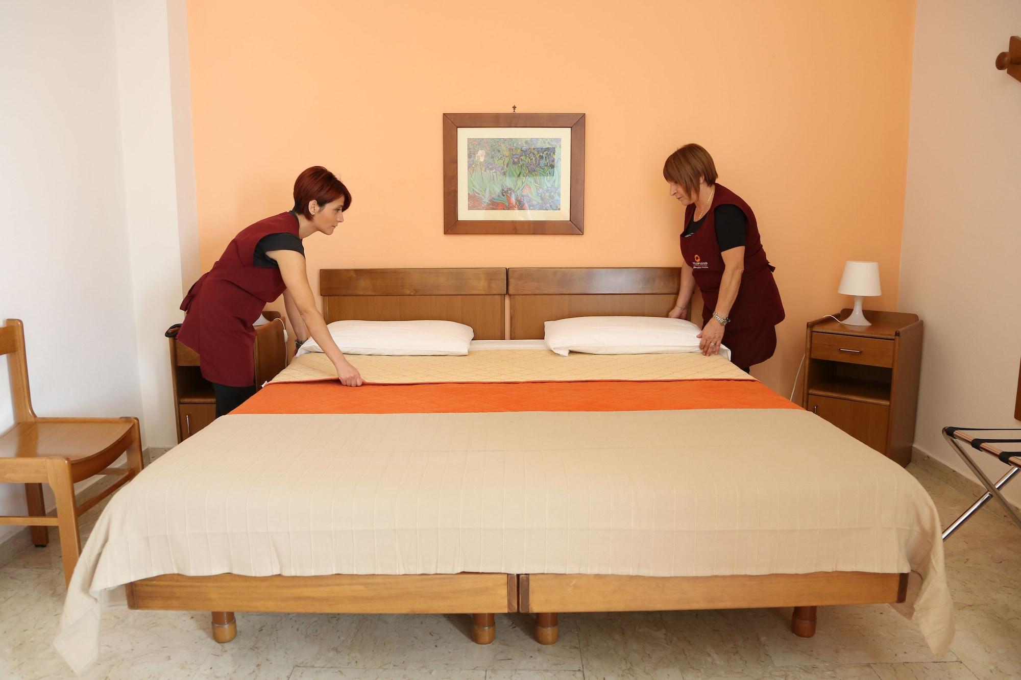 Hotel Villa Mater Катания Екстериор снимка