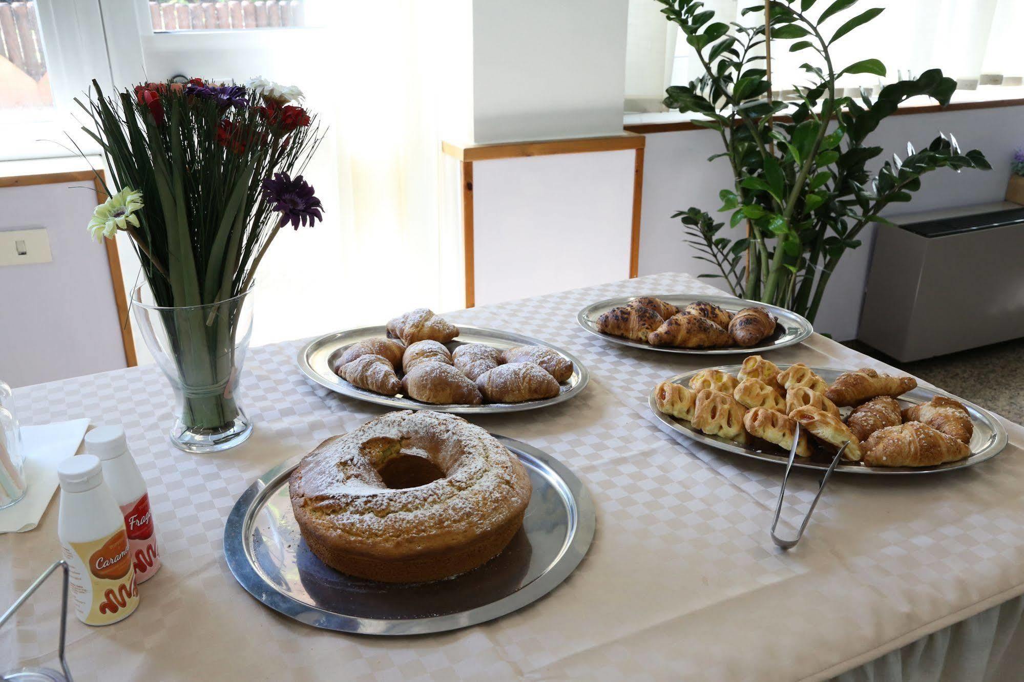 Hotel Villa Mater Катания Екстериор снимка